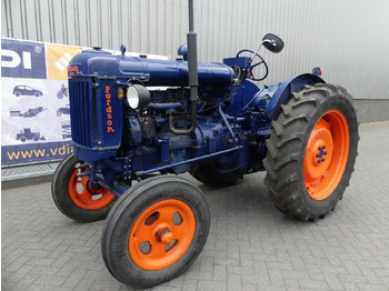 Tractor Fordson 27N: afbeelding 2 Tractor Fordson 27N: afbeelding 2