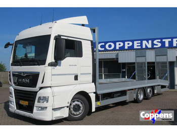 Autovrachtwagen vrachtwagen MAN TGX 26.460