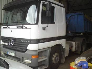 Trekker Mercedes-Benz 2040 S Blatt Schalter: afbeelding 1