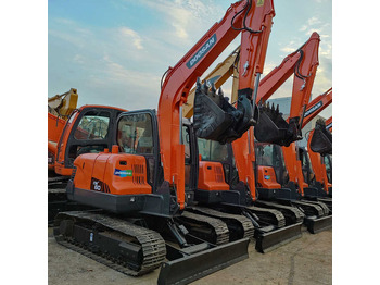 Rupsgraafmachine DOOSAN DX60