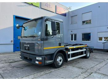 Vuilniswagen MAN TGL 12.180
