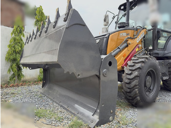 Nieuw Graaflaadmachine CASE 770NX MAGNUM: afbeelding 4