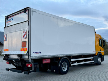 Isotherm vrachtwagen SCANIA P220 / IZOTERMA / WINDA / SCHMITZ / 18 PALET / SILNIK 6 / SYPIALKA / 2019 ROK / NISKI PRZEBIEG: afbeelding 4 Isotherm vrachtwagen SCANIA P220 / IZOTERMA / WINDA / SCHMITZ / 18 PALET / SILNIK 6 / SYPIALKA / 2019 ROK / NISKI PRZEBIEG: afbeelding 4