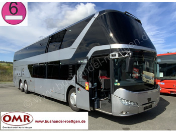 Dubbeldeksbus NEOPLAN