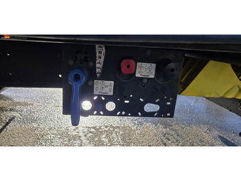 Leasing Krone SD Megatrailer Hubdach Liftachse | SAF Achsen Krone SD Megatrailer Hubdach Liftachse | SAF Achsen: afbeelding 5