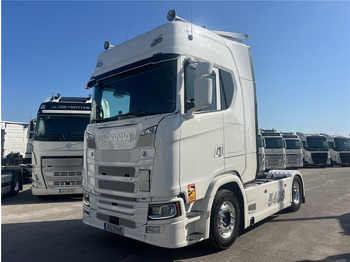 Trekker SCANIA S 540