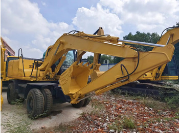 Mobiele graafmachine KOMATSU PC130: afbeelding 2