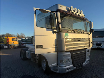 Trekker DAF XF 105 460