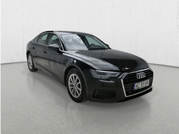 Sedan AUDI