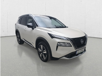 SUV NISSAN