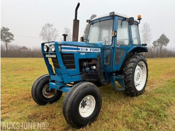 Tractor FORD