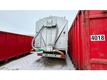 Tank aanhanger 1996 ATKA RSP 24 trippelkjerre med Hillevåg tipp bulktank 6 kammers: afbeelding 5 Tank aanhanger 1996 ATKA RSP 24 trippelkjerre med Hillevåg tipp bulktank 6 kammers: afbeelding 5