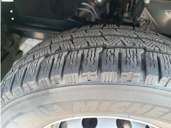 Bestelwagen gesloten laadbak IVECO Daily 70C18A8P: afbeelding 5