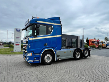 Trekker SCANIA R 580