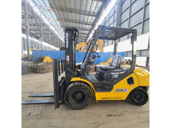 Diesel heftruck KOMATSU