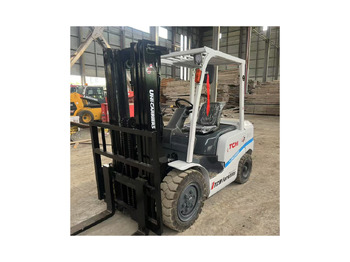 Diesel heftruck TCM FD30 Forklift: afbeelding 5 Diesel heftruck TCM FD30 Forklift: afbeelding 5