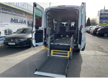 Personenwagen FORD
