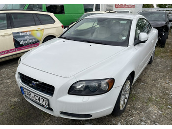 Personenwagen VOLVO
