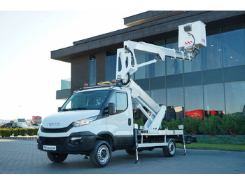 Vrachtwagen hoogwerker IVECO Daily