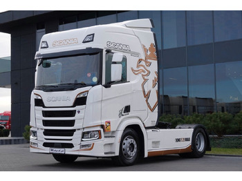 Trekker SCANIA R 450