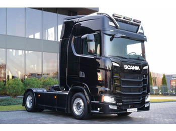 Trekker SCANIA S 500