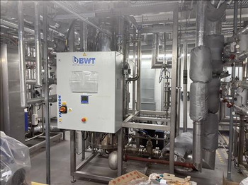 Voedselverwerkende machine