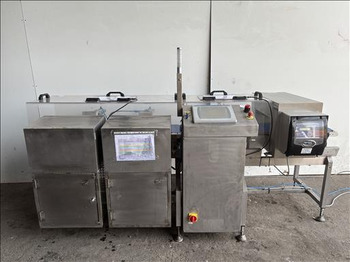 Voedselverwerkende machine