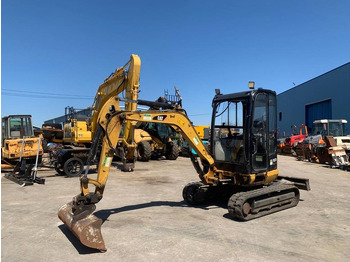 Minigraafmachine CATERPILLAR 302.7DCR
