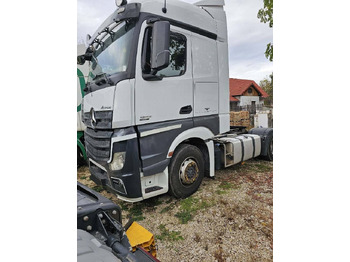 Trekker MERCEDES-BENZ Actros 1842