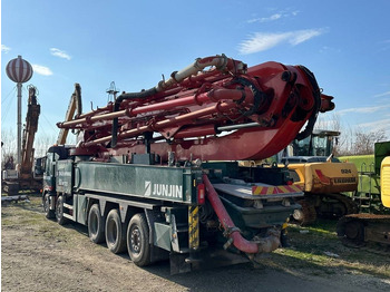 Betonpomp Volvo FM 480: afbeelding 3