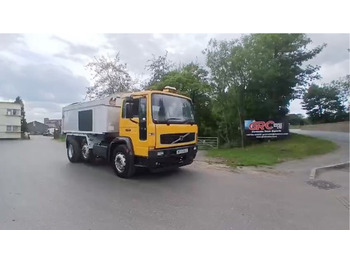 Kipper vrachtwagen VOLVO FL