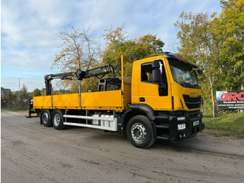 Vrachtwagen met open laadbak IVECO Stralis
