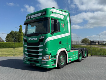 Trekker SCANIA S 520