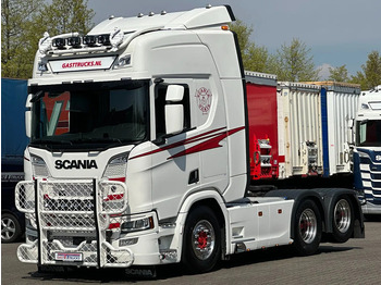 Trekker SCANIA R 580