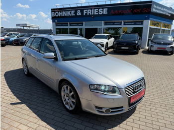 Personenwagen AUDI