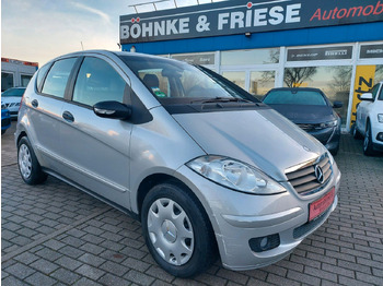 Personenwagen MERCEDES-BENZ