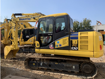 Rupsgraafmachine KOMATSU PC130