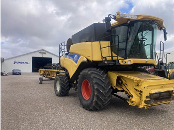 Maaidorser NEW HOLLAND CR980