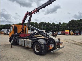 Kraanwagen Volvo FE 320 /4x2// HMF 875 K3 // Kroghejs: afbeelding 4