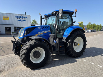 Tractor NEW HOLLAND T7.245
