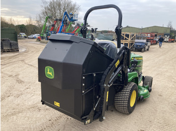 Nieuw Gazonmaaier John Deere X950R ride on cut and collect mower: afbeelding 5