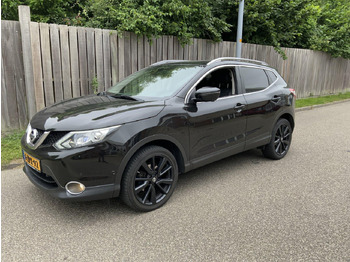 Personenwagen NISSAN
