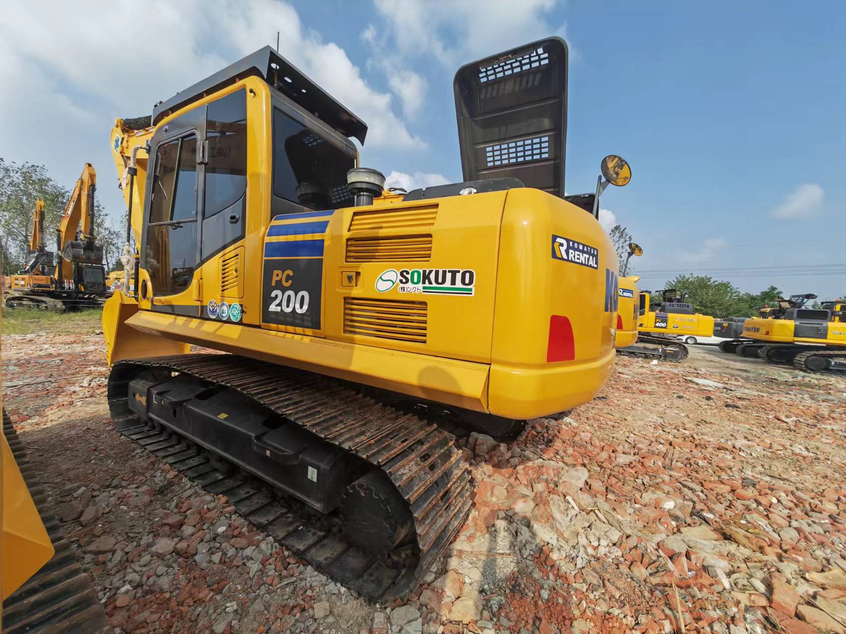 Rupsgraafmachine KOMATSU PC200