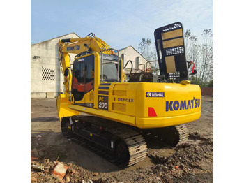 Rupsgraafmachine KOMATSU PC200