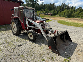 Tractor INTERNATIONAL