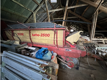 Hooi-/ Voedermachine KRONE
