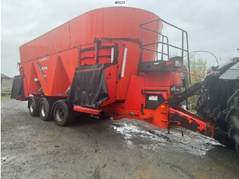 Hooi-/ Voedermachine KUHN