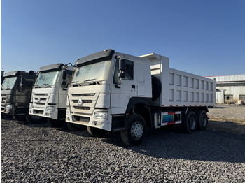 Kipper vrachtwagen SINOTRUK HOWO