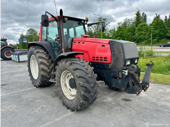Landbouwmachine VALTRA 8550