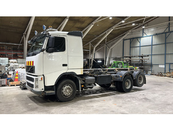 Vrachtwagen VOLVO